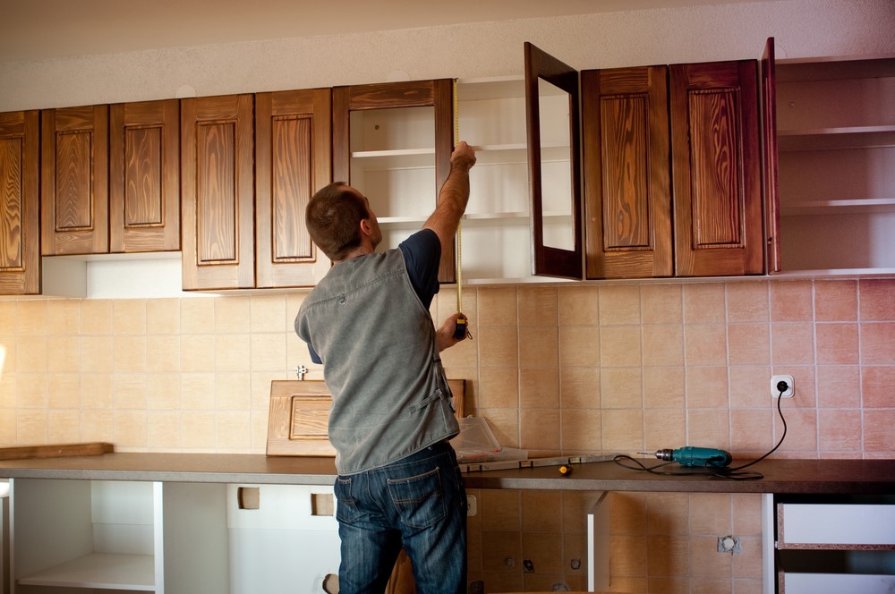 Custom Kitchen Cabinet Refacing